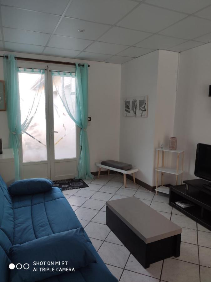 T2 Centre De Gujan Apartment Ruang foto